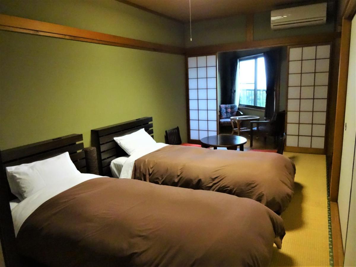Ryokan Izuna أتامي المظهر الخارجي الصورة