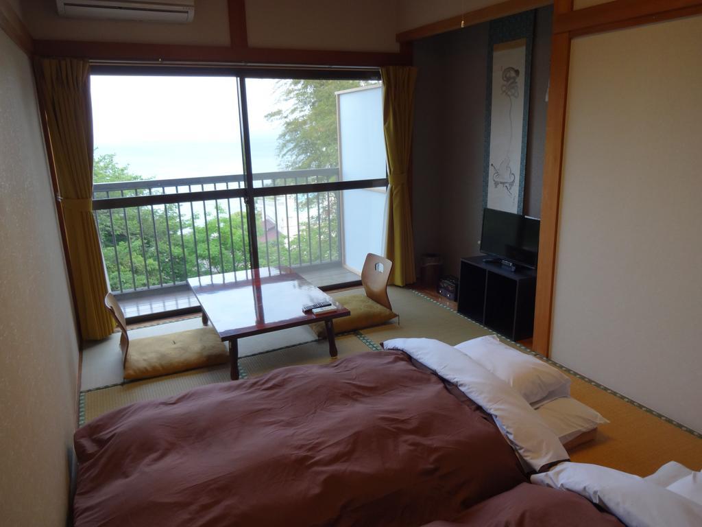 Ryokan Izuna أتامي المظهر الخارجي الصورة